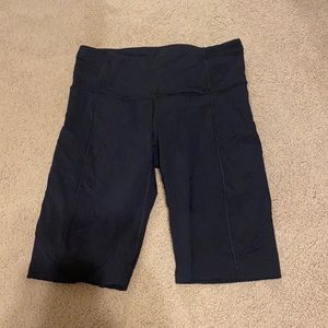 Lululemon black biker shorts